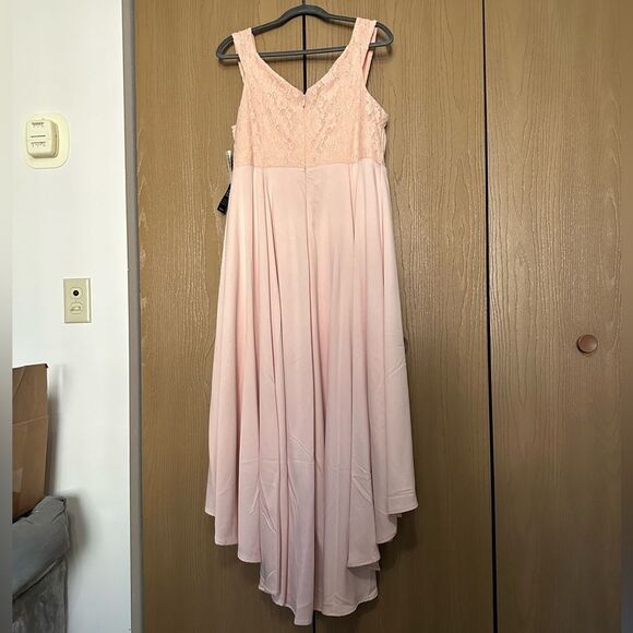 Torrid Disney Sleeping Beauty Aurora Special Occasion Gown Size 16 - Picture 4 of 5